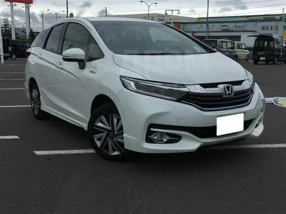 Honda shuttle hybrid 2018. Хонда шаттл во владивостоке. Решетки радиатора на хонда шаттл 2017г под радар какие подходят. Хонда шаттл гибрид вариатор 2020. Honda shuttle 2018.
