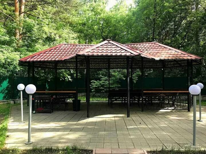Нордстар беседки. Беседки в березовой роще новосибирск. Беседки с мангалами новосибирск. Беседки на берегу обского моря новосибирск. Беседки на бугринской роще новосибирск.