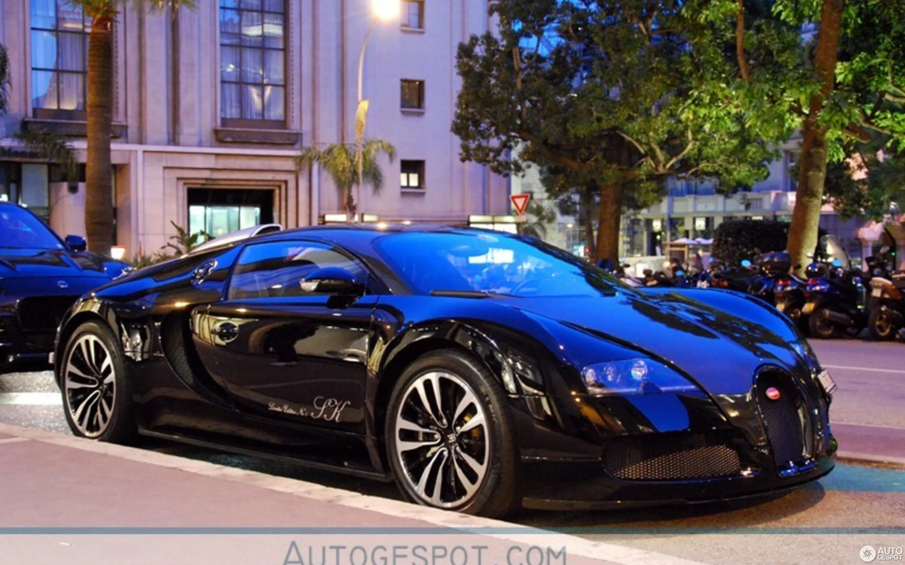 Bugatti Veyron Limited Edition. Bugatti Veyron 16.4 Limited Edition. Бугатти лимитированная версия. Бугатти ла воитур Ноир. Bugatti edition