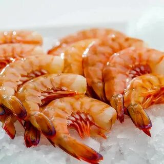 Свежемороженные креветки