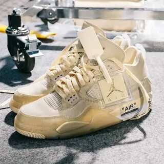 Nike off white jordan 4