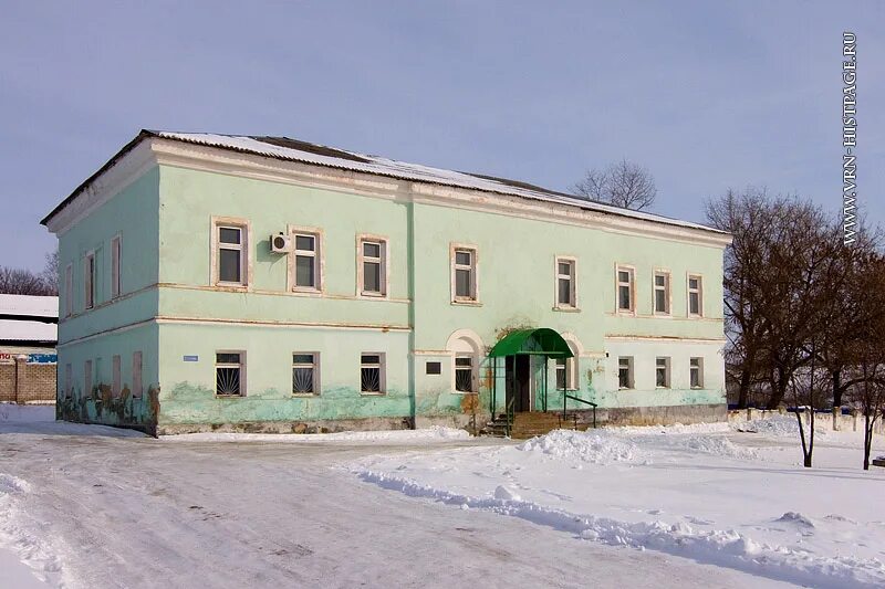 Город уездного значения. Здание присутственных мест (г. городище пензенской области. оханск пермского края бывшее здание присутственных мест. землянск уездный город. землянск воронежской области.