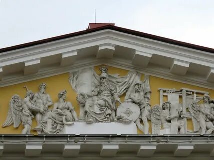 Барельеф здания