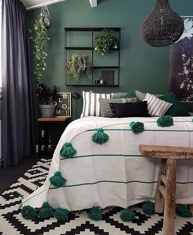 Green room Green walls living room, Living room green, Minimalist living room