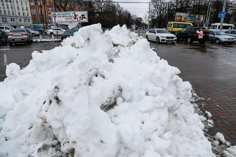 Снег в Калининграде. Зима не может существовать без снега. Когда пойдёт снег в Калининграде. Рекордное количество снега на Дальнем востоке. Долго ждать снега