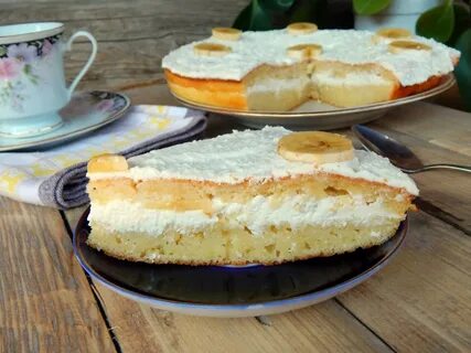 Выпечка с бананом и творогом сметаной