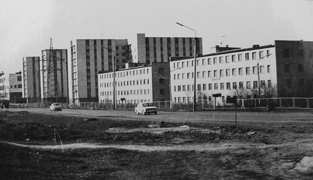 Курск северо запад. Завод кзтз курск. курск кзтз район. микрорайон кзтз курск. северо запад курск.
