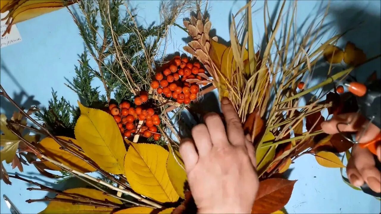 Соберем букет из листьев осенняя. Букет из природного материала. осенний букет из природного материала. необычный букет из природных материалов. необыкновенный букет из природного материала.