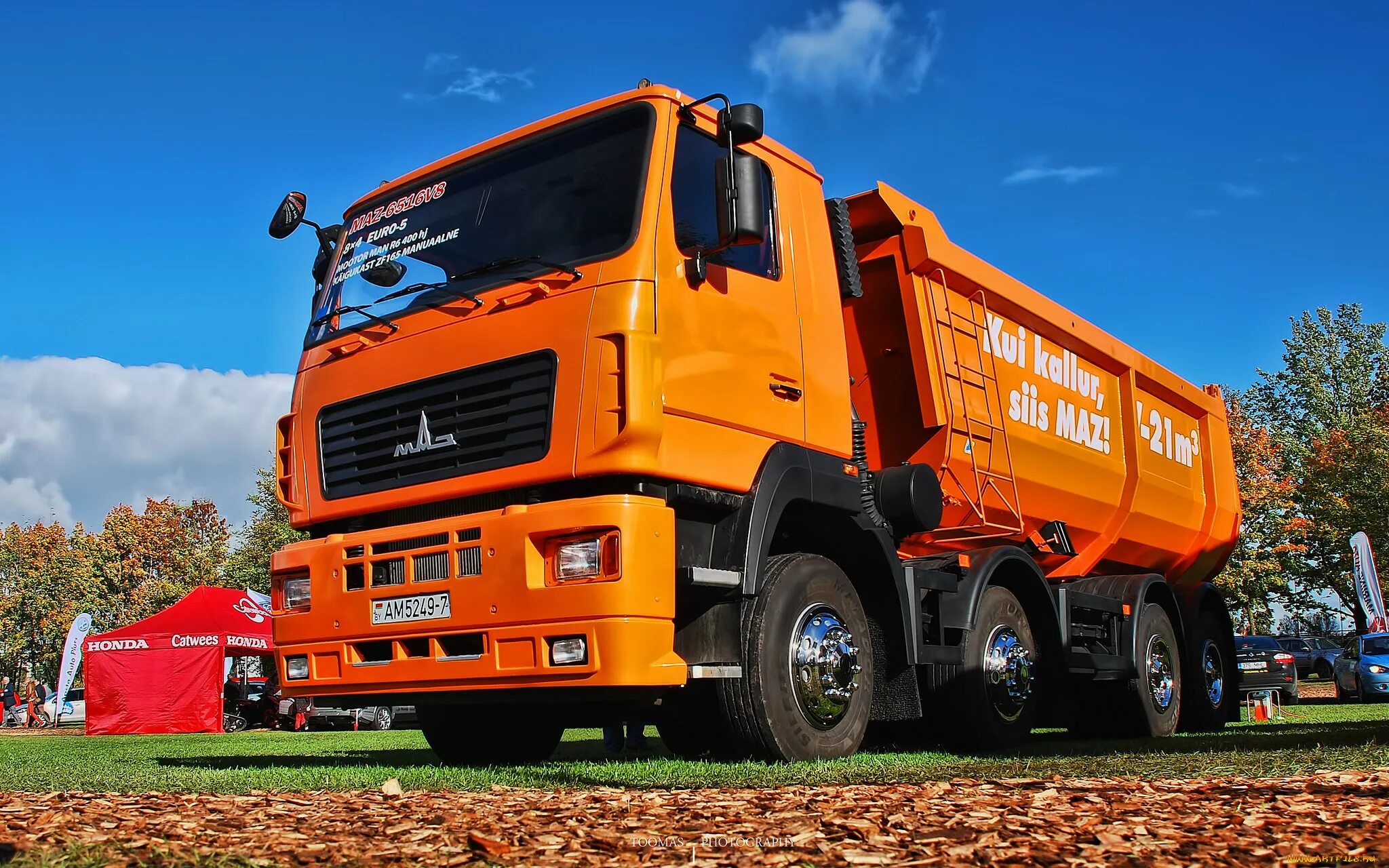 Картинка машины маз. Грузовой самосвал maz. маз 6516 оранжевый. камаз 6516 тягач. камаз 6516 а4.