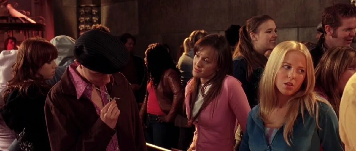 Пункт назначения 3 кахилл. Смерть эрин пункт назначения 3. Группа назначения 3. Пункт назначения 3 солярий. Челан симмонс пункт назначения.