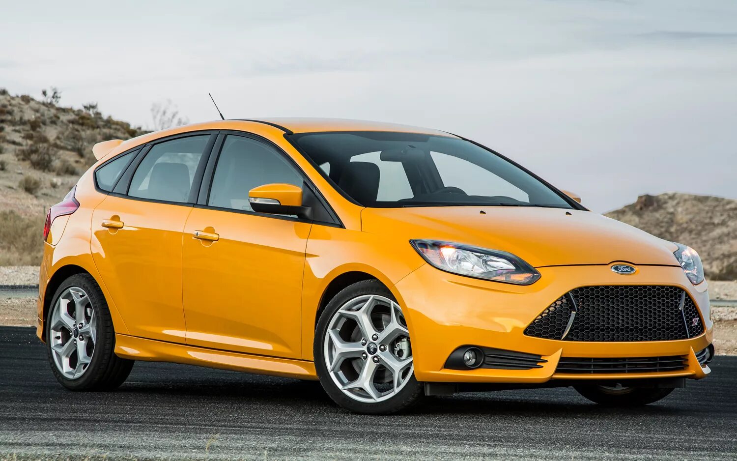 Фокус 71. Ford Focus St 2013. Ford Focus St 2012. Ford Focus 3 St. Ford Focus 2 St.