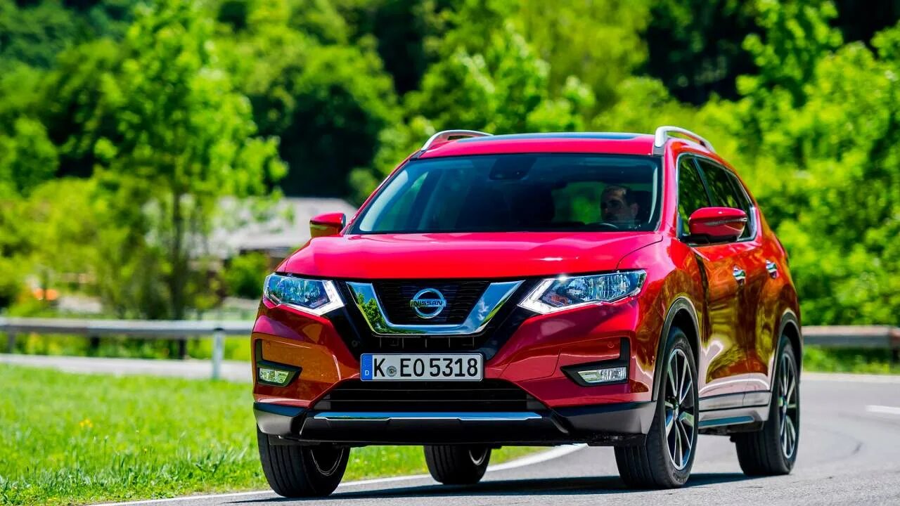 Ниссан икстрейл гибрид. Nissan x-Trail t32 2022. Nissan x-Trail t32 2017. Nissan x Trail t32 2018. Nissan x-Trail t32 2021.