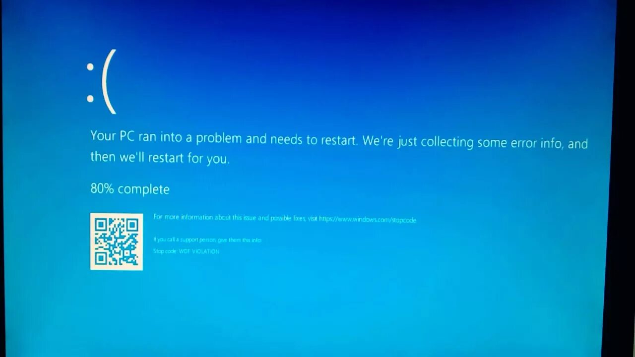 Как убрать голубой экран. Синий экран. синий экран windows 10. экран смерти windows 10. синий экран вин 10.
