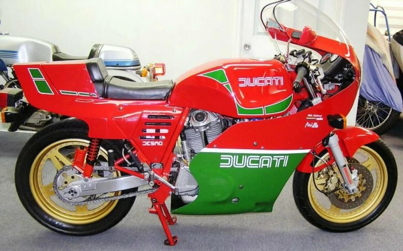 Ducati 900 Mike 1 12. Ducati 1985. Ducati 900 MHR 1980. Ducati 900ss 1975. Реплика мотоциклов