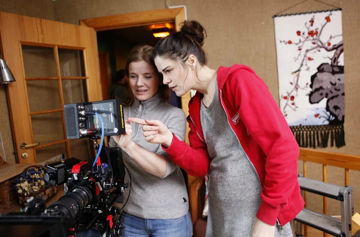 агнес киттелсен счастлива до безумия. фильм счастливы до безумия. фильм счастливы до безумия. счастлива до безумия 2010. агнес киттелсен.