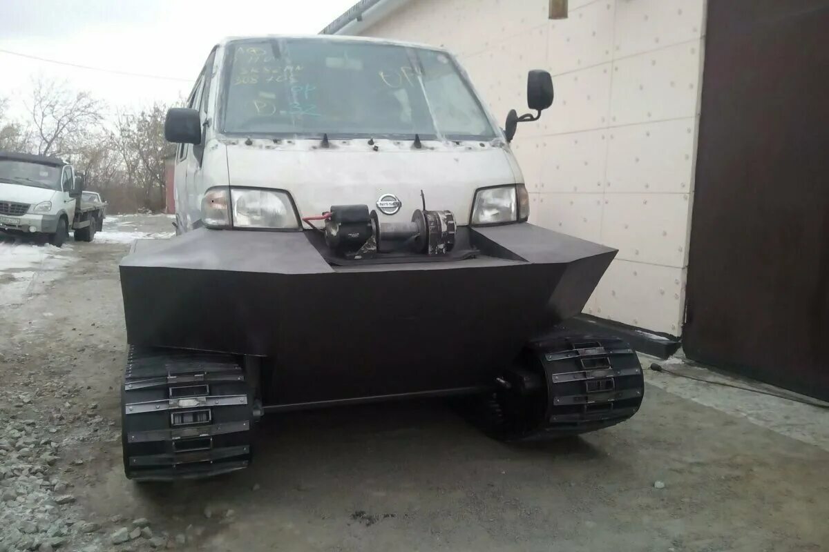 Гусеницы амфибии. Гусеничные вездеходы тингер. Вездеход амфибия русак 3918. Гусеничный вездеход арго. Гусеничный вездеход polaris.