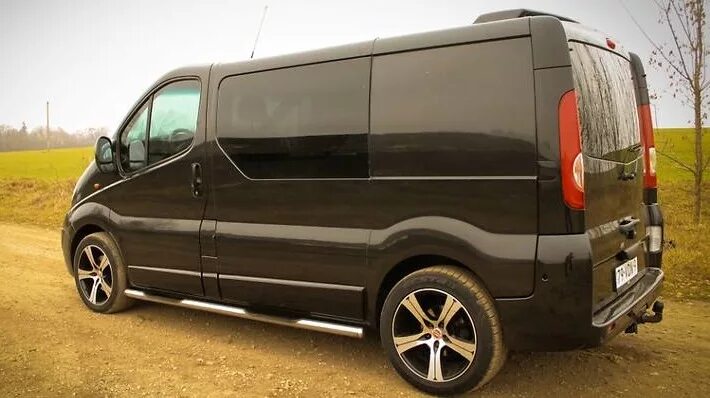 Opel Vivaro 2. Тюнингованный Рено трафик. Тюнинг Рено трафик 2. Renault Master 2 Tuning. Купить диски рено мастер