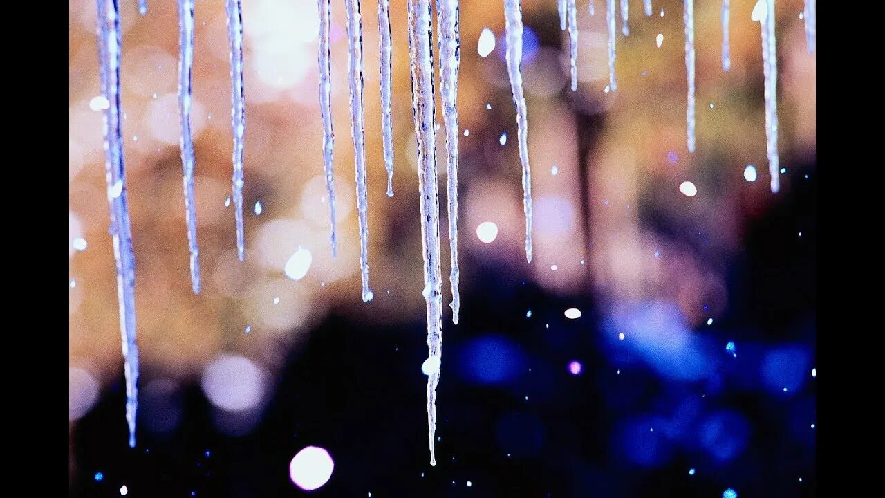 Ice rain. Тающие сосульки. Сосульки капель. Сосульки тают.