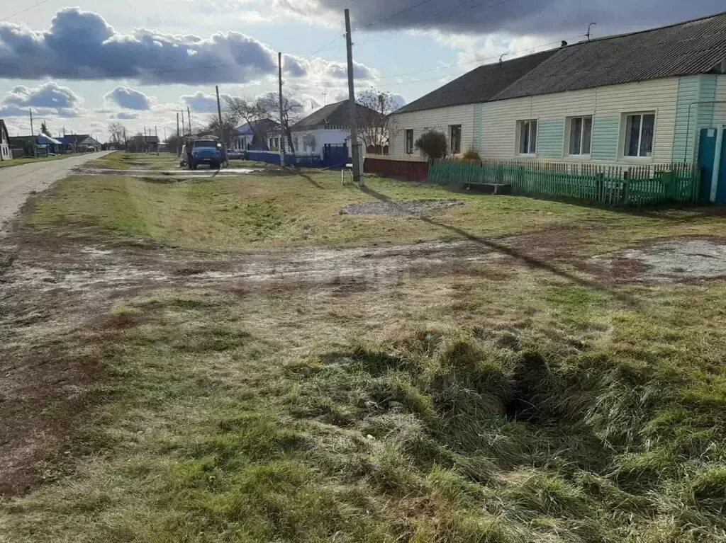 Погода тюменская исетский рассвет. Рассвет Исетский район Тюменская область. Село рассвет Исетский район Тюменская область. Обл Тюменская, р-н Исетский, с рассвет. Село Исетское улица Луговая 2.