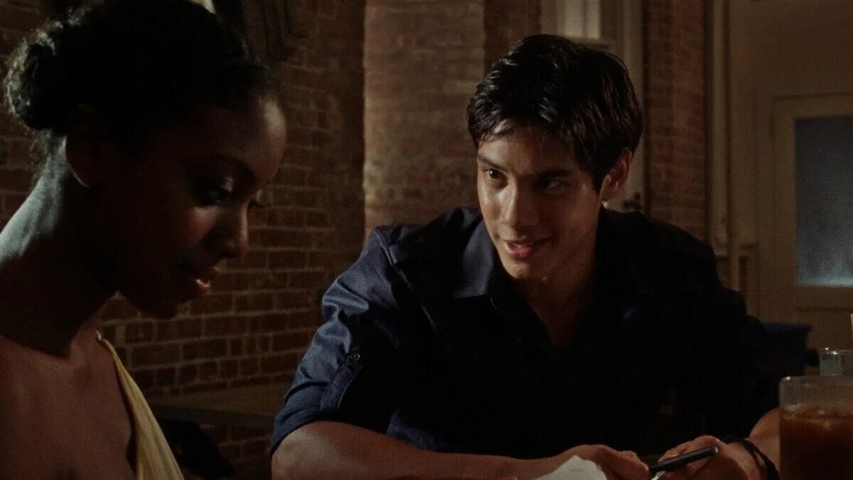 злой мужчина с молотком. мужик с кувалдой. удар молотком. убийцы задержанные в 2021. удар молоток усиление.