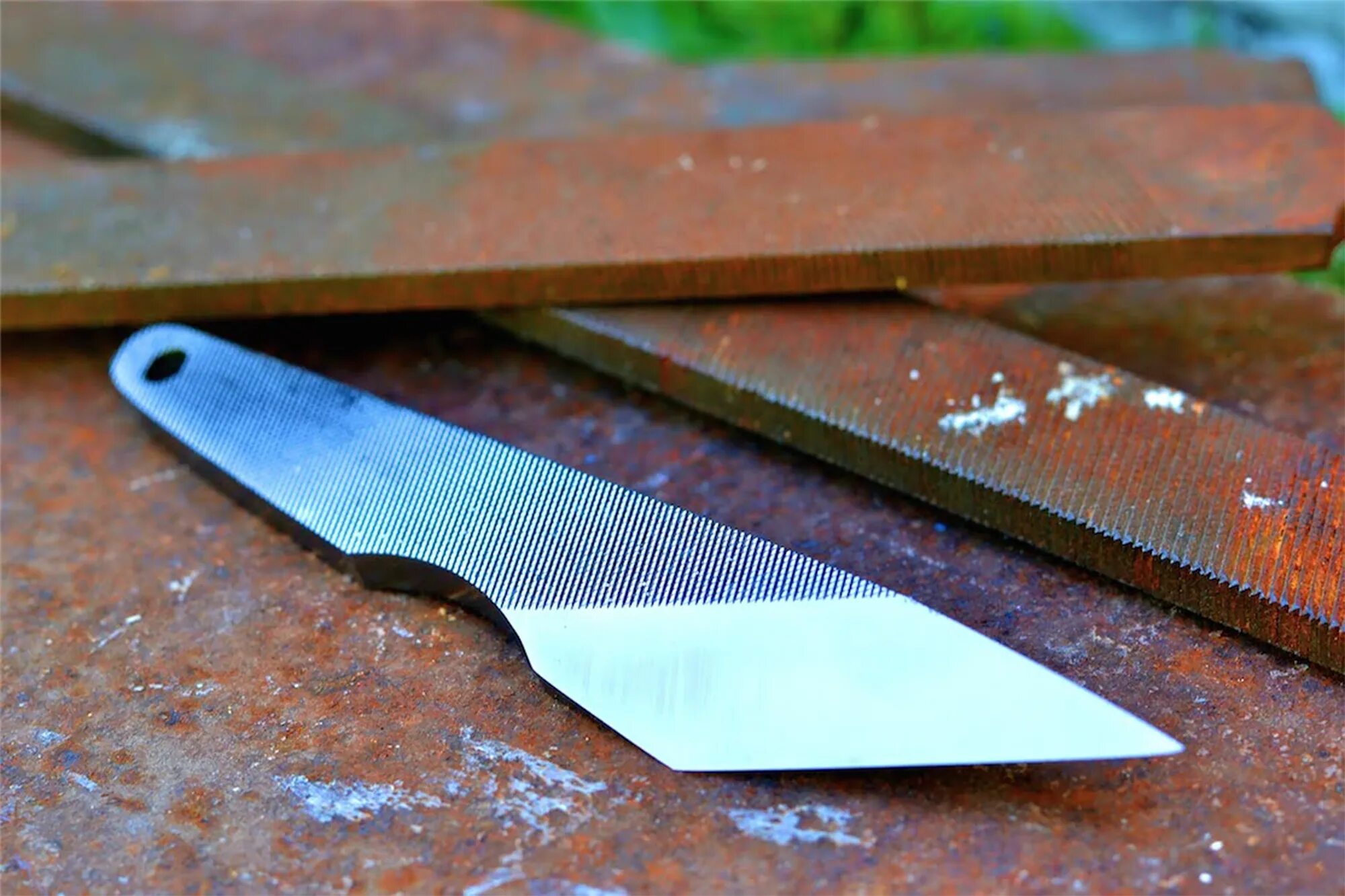 Нож без лезвия. Нож Киридаши из напильника. Японский нож Киридаши. Хигоноками Киридаши. Разметочный нож Киридаши.