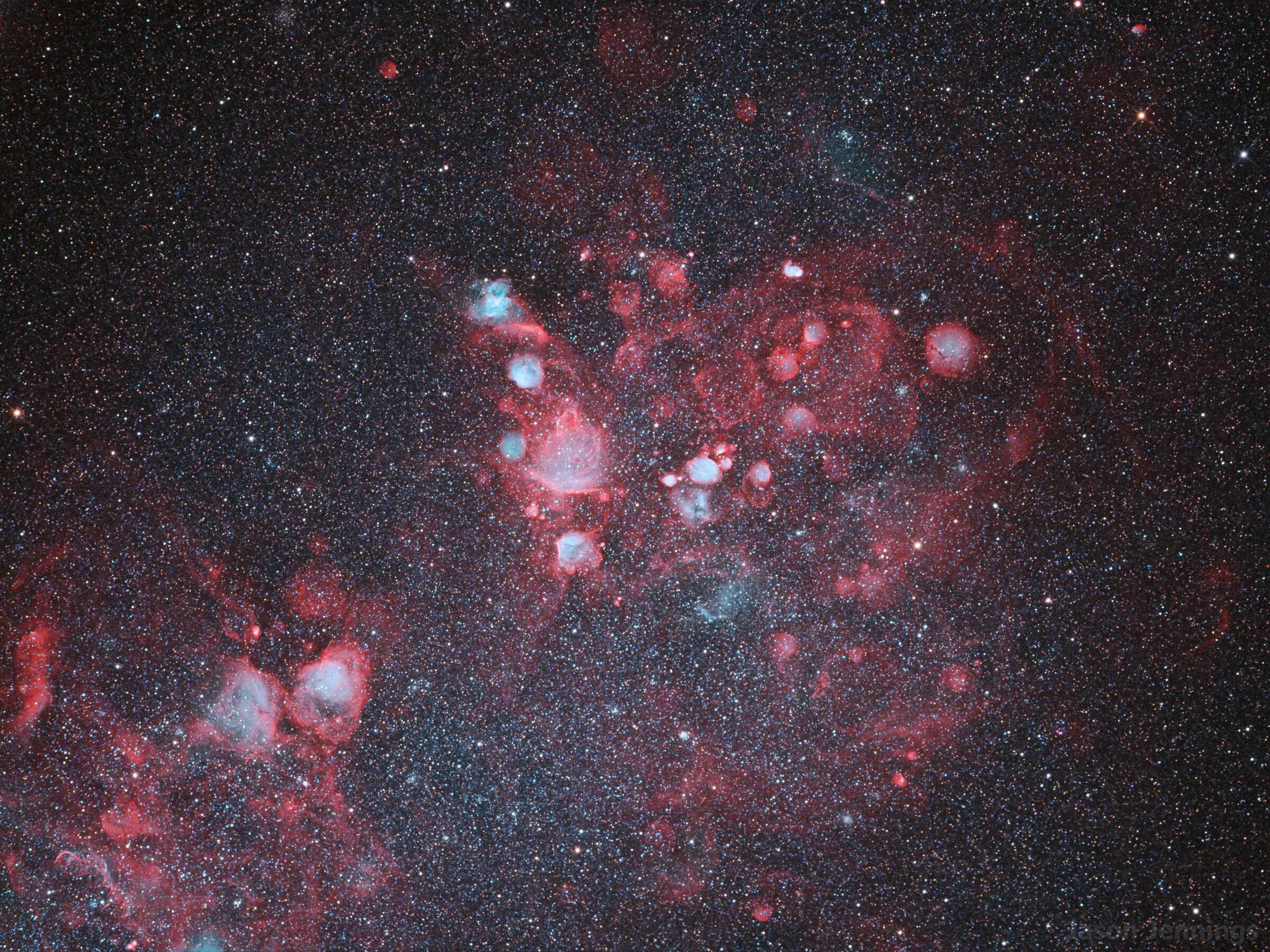 Большое магелланово облако какая галактика. Магеллановы облака Галактика. Малое Магелланово облако Галактика. Малое Магелланово облако Созвездие. Магелланово облако 1987.