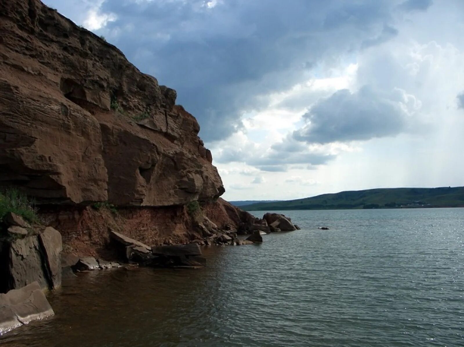 Куль в башкирии. Аслыкуль озеро. Озеро Аслыкуль в Башкортостане. Озеро Асылыкуль Давлекановский. Природный парк Аслыкуль.