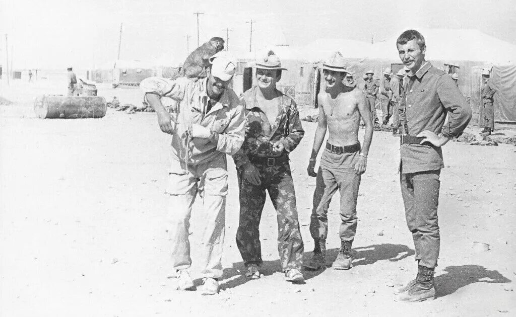 Мохаммед сидик афган книги. Мохаммад сидик афган. Седик афган. Кандагар 1983. Афганцы боевики.