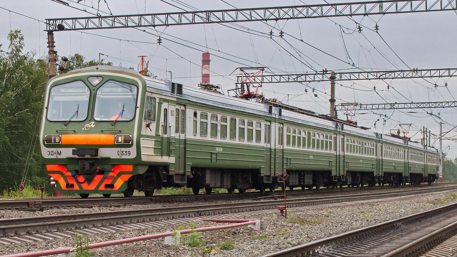 Электричка 10 км каменск уральский. Эд4 0010. электропоезд эд4м. эд4м. электричка эд4м.
