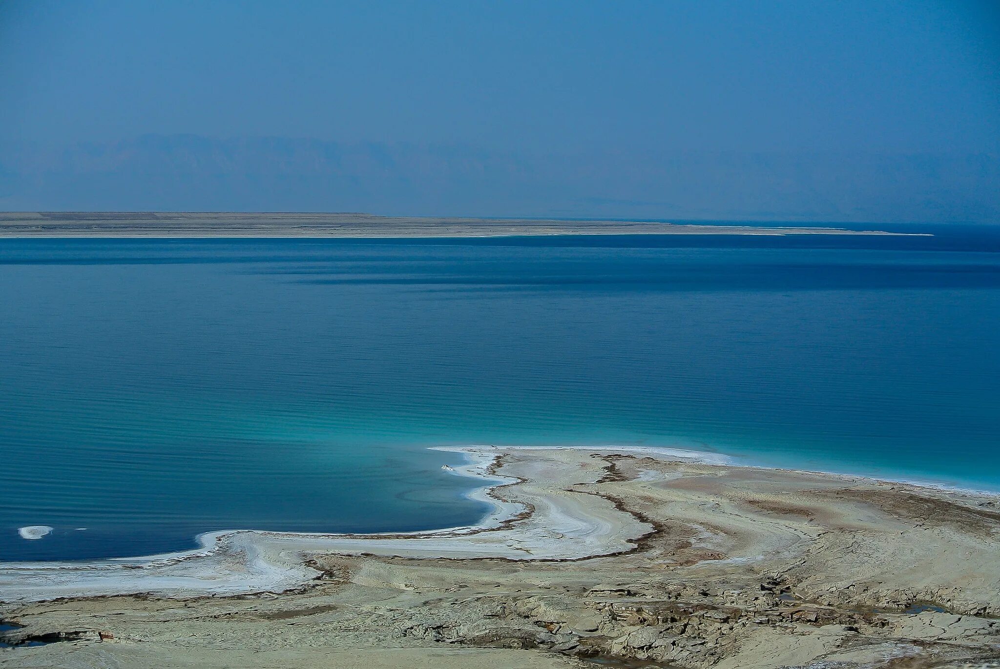 Самое теплое и соленое море африки. Мертвое море. Климат мертвого моря. Соленое море. Побережье мертвого моря.