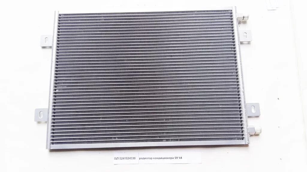 радиатор кондиционера shacman f3000. Dz13241824370. Dz13241824370. 1306010le176 jac шторка радиатора защитная jac n90. Dz13241824370.