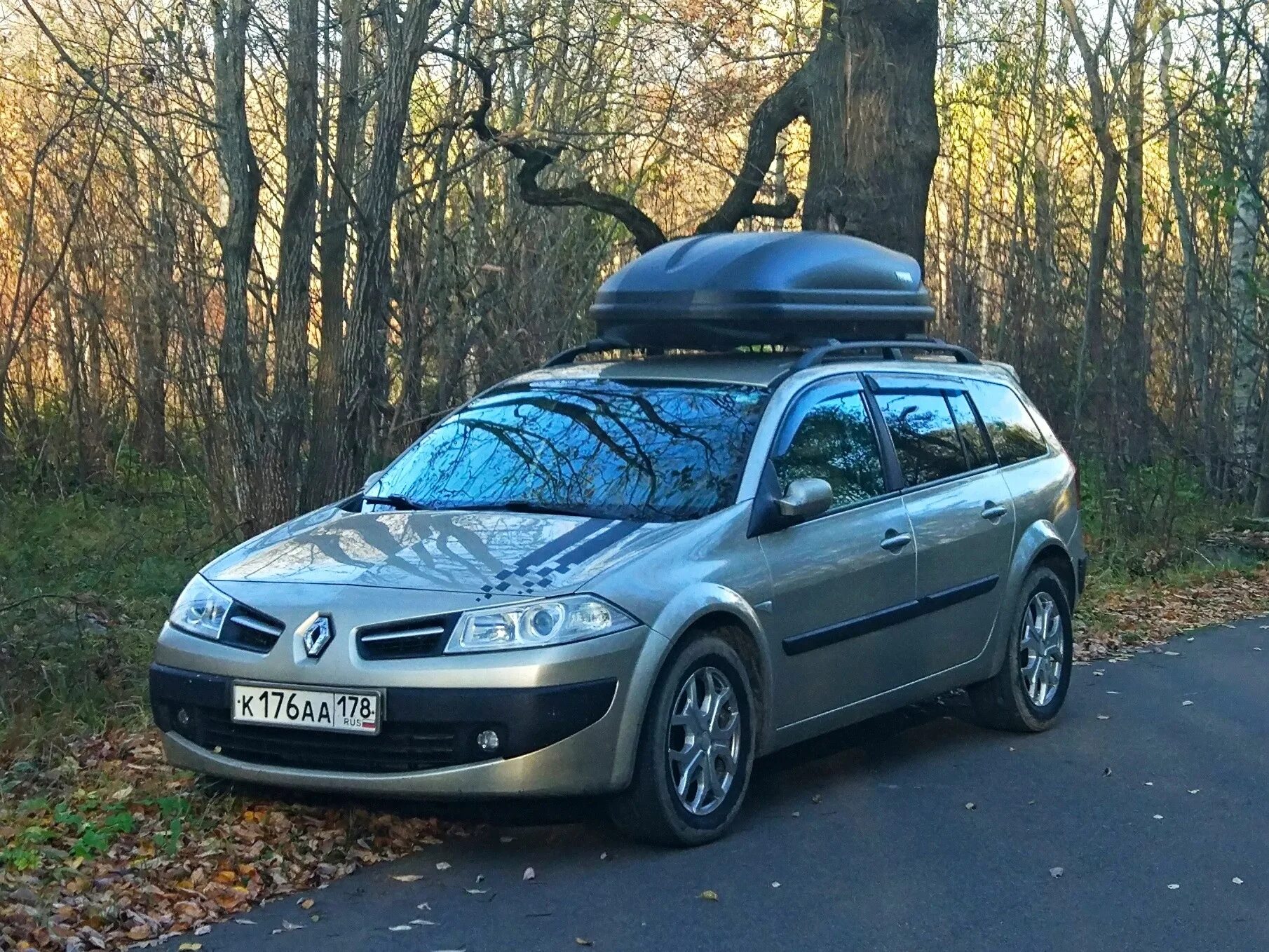 Куплю renault megane 2. Рено Меган 2 универсал. Рено Меган универсал 2008. Reno Megane 2 универсал. Рено Меган 2 универсал дизель.