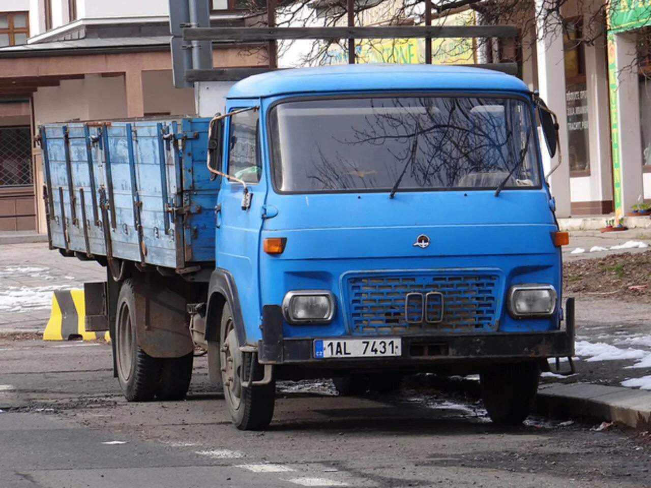 Авиа авто с пробегом. Avia a31 ПТФ. Авиа автомобиль. Авиа машина грузовая. Грузовик ваф.