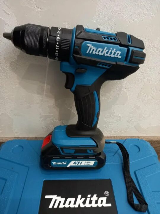 Аккумуляторы макита 40 вольт. Makita 40v шуруповерт. линейка макита 40v. гайковерт makita 40v. шуруповерт макита 40 вольт.