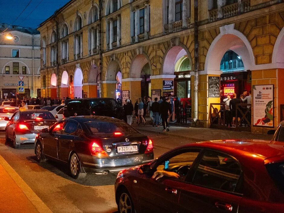 рубинштейна улица питер вечер. думская улица санкт-петербург бары. улица рубинштейна питер. думская улица питер. думская улица питер.