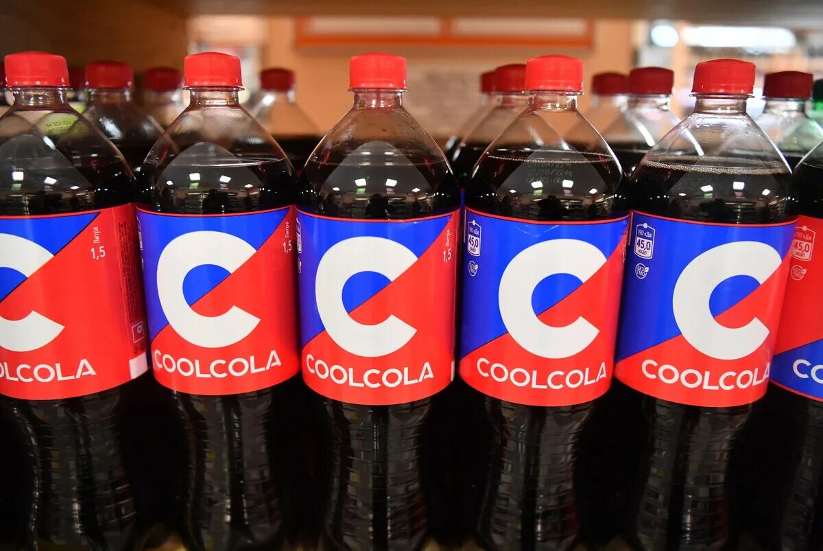 Напитки 2023 года. Cool Cola Очаково. Кола Очаково 2022. Напитки Очаково cool Cola. Новая Кока кола от Очаково.