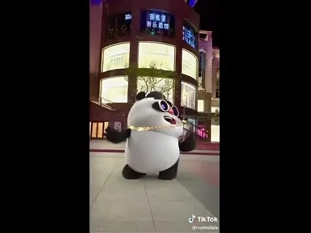 Панда танцует видео
