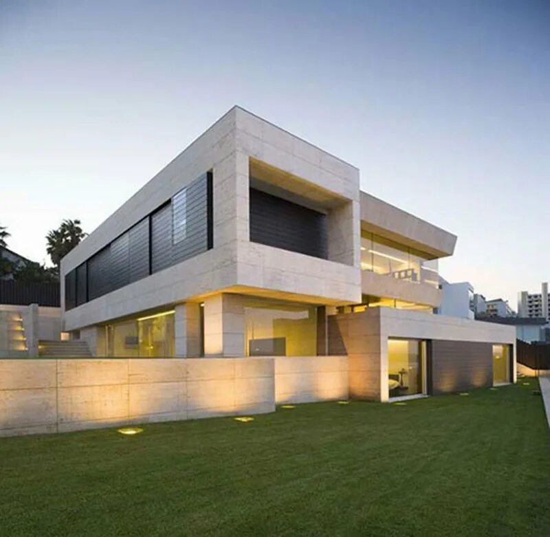 Построить дом из бетона. Модерн Хаус архитектурная мастерская. Монолитный дом. Современный дом. Монолитный бетонный дом.