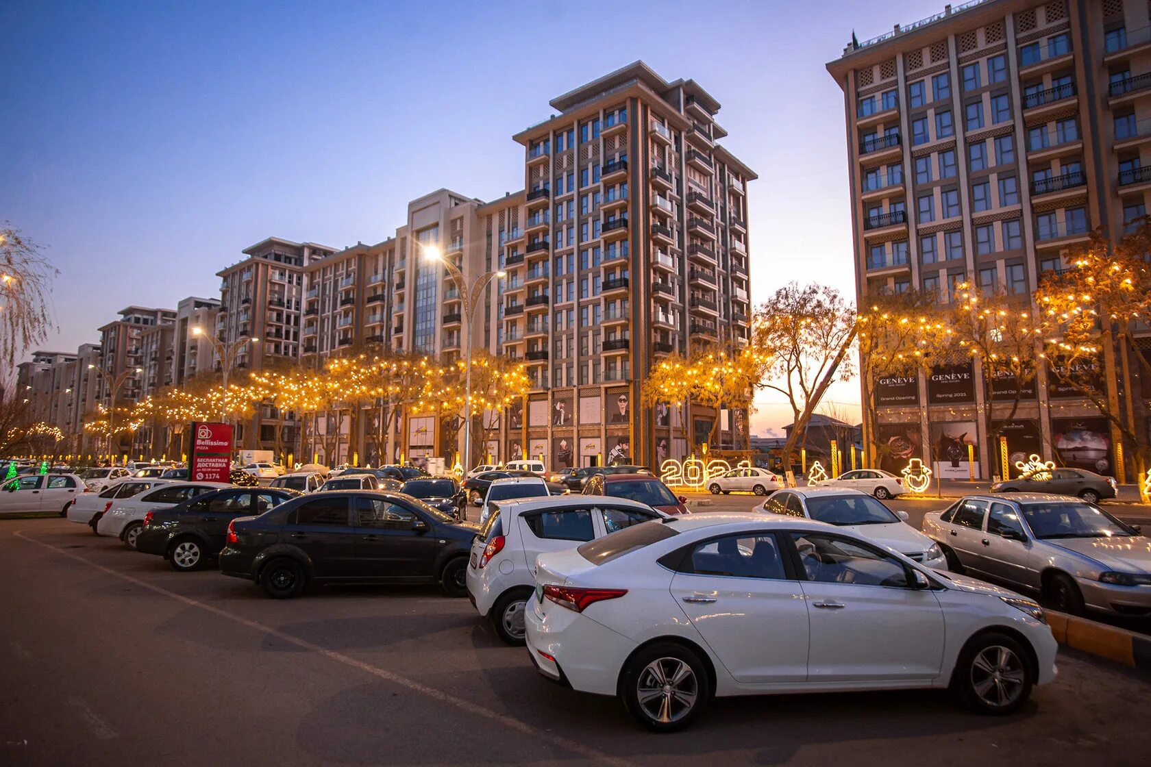 Avenue ташкент. Avenue ташкент. Мирабад авеню ташкент. Avenue ташкент. Mirabad city ташкент.
