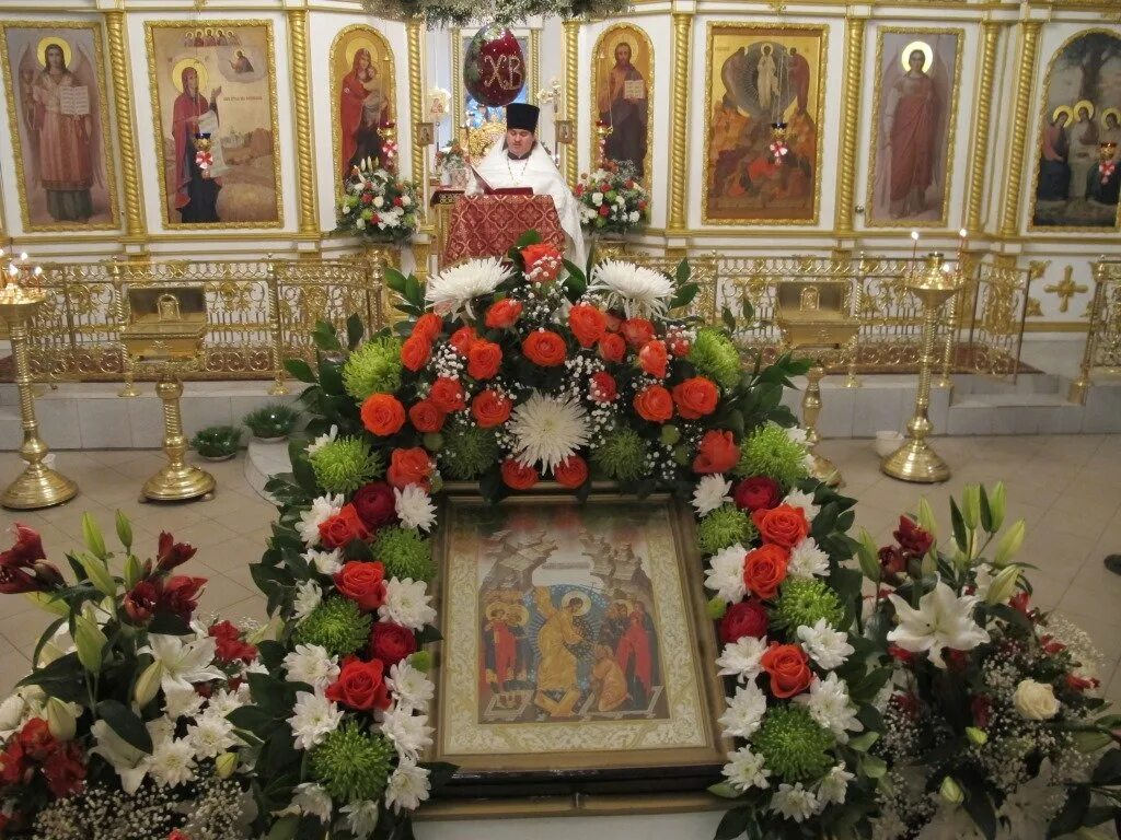 Храм преображения господня в лигово добровольцев. Сайт церкви преображение. Сайт церкви преображение. Трапезная храм преображения. Храм преображения господня в саввино.