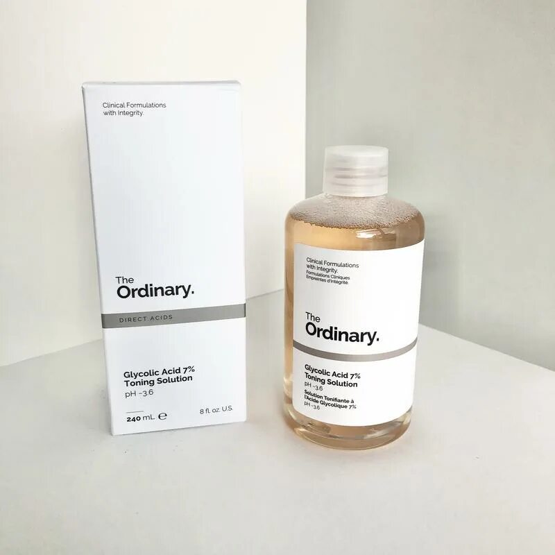 Гликолевый тонер Glycolic acid 7% Toning solution, 240ml (the ordinary). The ordinary тоник с гликолевой кислотой Glycolic acid 7% Toning solution. The ordinary гликолевый тонер. Отшелушивающий тоник с 7% гликолевой кислотой the ordinary Toning solution, 240 мл.