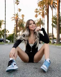 Kendra Rowe Interview: The Influencer Inspiring Body Positivity and Pursuin...