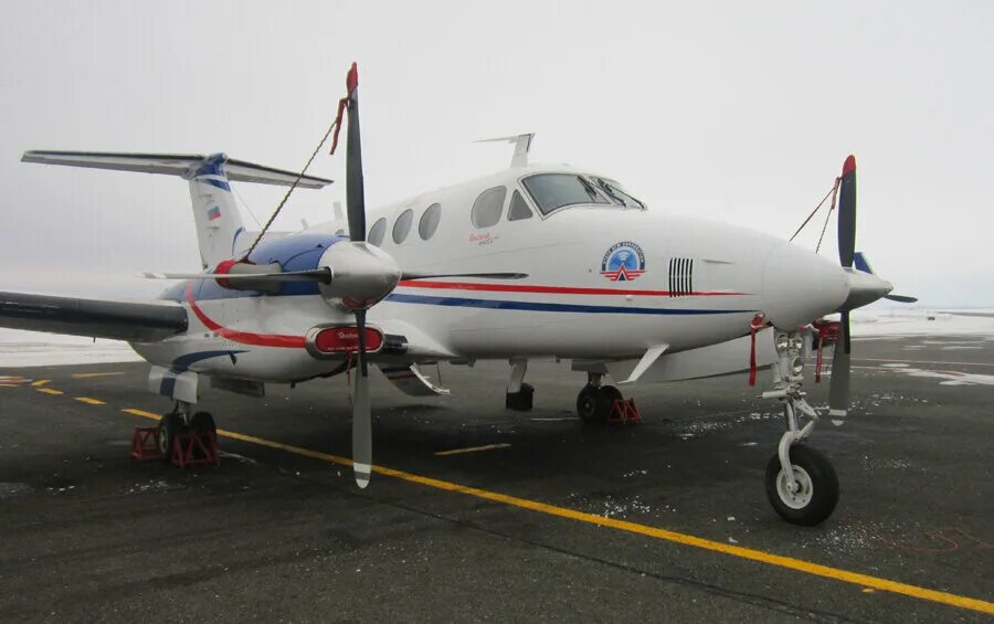 Аэроконтроль. Beechcraft King Air 350 ra 02800. Ra-02800. Аэроконтроль самолеты. Ra 02800 самолет.