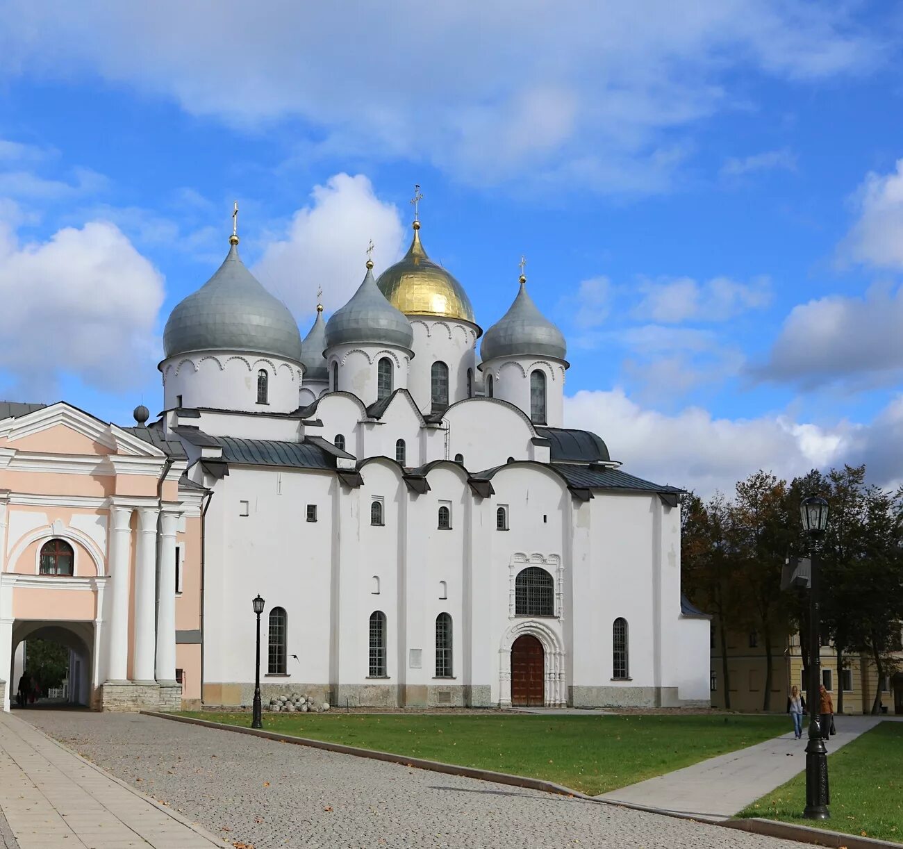 Тур в новгород на 2 дня. Великий Новгород храм Святой Софии.