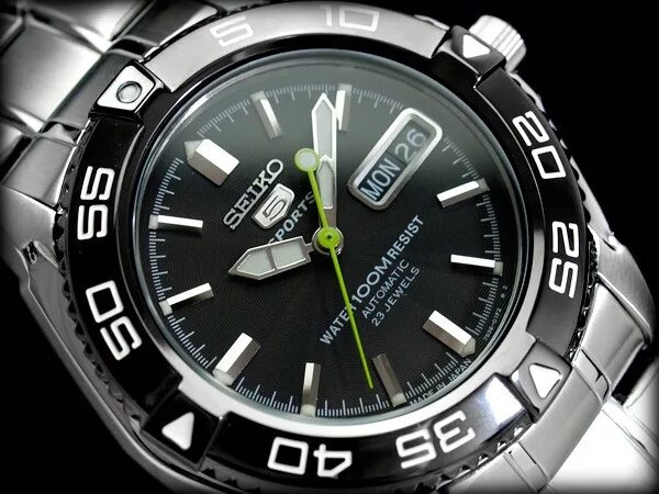 Оригинал часов сейко. Seiko snzb23j. Seiko 5 Sports Automatic snzb23j1. Часы Seiko 1n00. Часы Сейко 5 мужские механические.