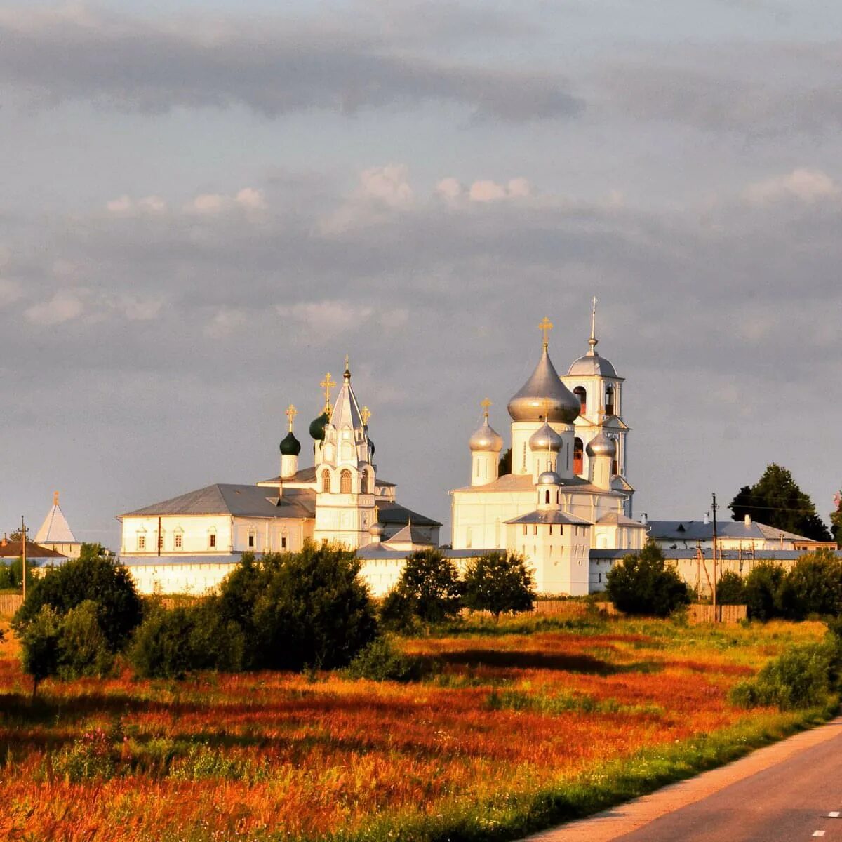 Город переславль залесский. Никитский монастырь Переславль-Залесский. Достромичательности Переславль Залесский. Переяслав Залесский Ярославская. Переяслав Залесский Ярославская достопримечательности.