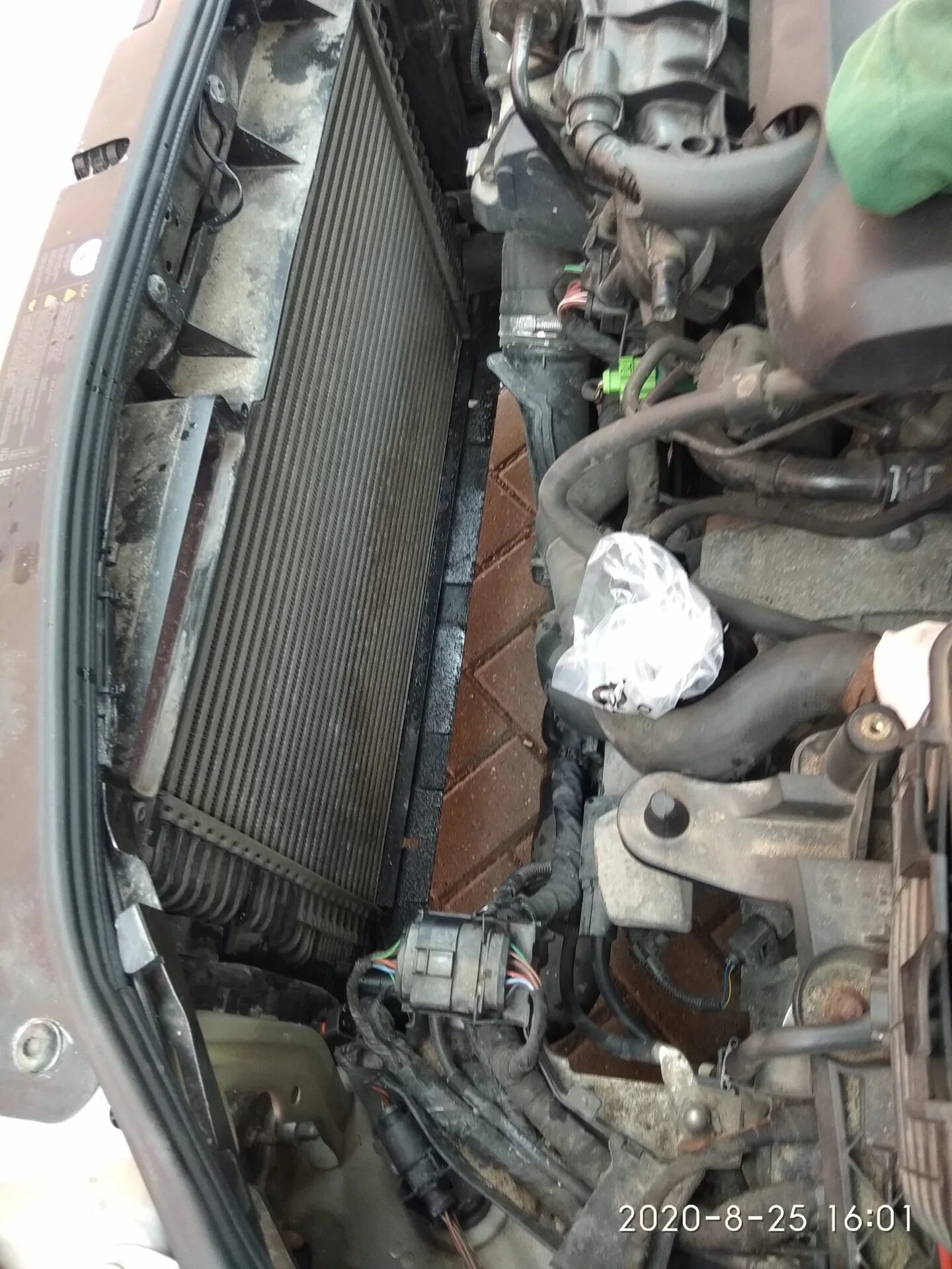Как заменить радиатор октавия Замена радиатора кондиционера. Skoda Octavia A5 Mk2, 1,8 л, 2012 года визит на