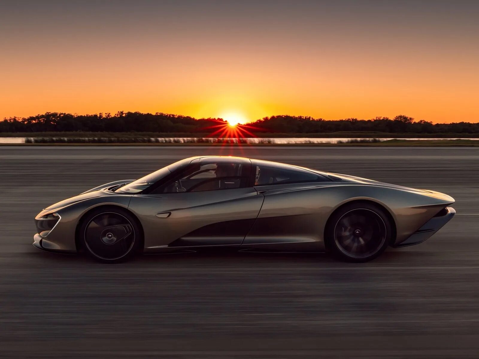 Mclaren speed tale. Mclaren speedtail. Гиперкар mclaren. Макларен гиперкар. 2019 mclaren speedtail.