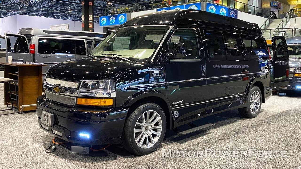 Limited se. Chevrolet Express 2500 Limited. Chevrolet Express 2021. Chevrolet Шеви Ван 2020. Chevrolet Express GMC Savana 2020.