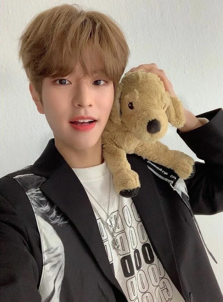 Сынмин из stray. Сынмин stray kids 2025. сын мин stray kids. stray kids сонмин.